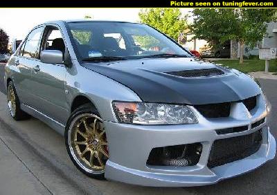 c 1 voiture comme ca ke mon fr&eacute;re il orait du avoir m&eacute; sa va surement pa se faire dommage 